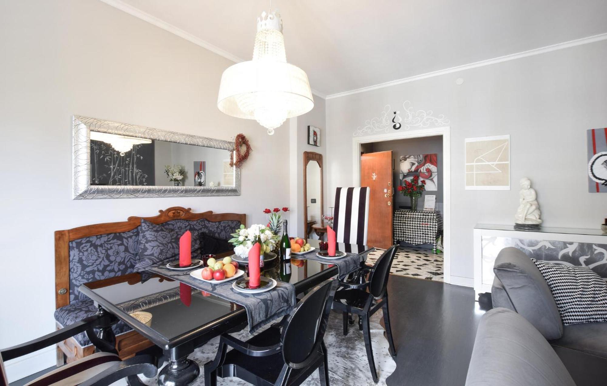 2 Bedroom Cozy Apartment In โกริเซีย ภายนอก รูปภาพ