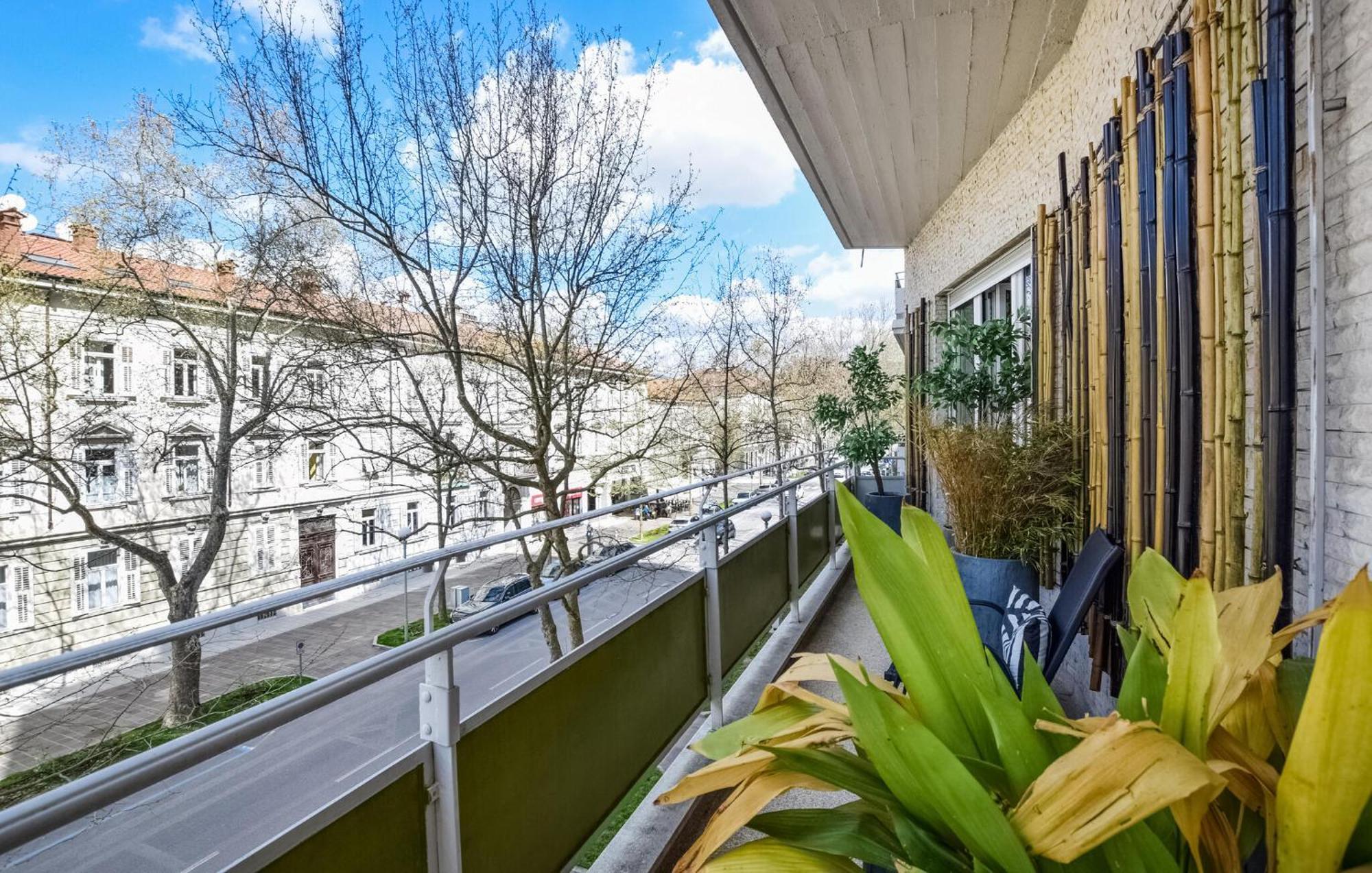 2 Bedroom Cozy Apartment In โกริเซีย ภายนอก รูปภาพ